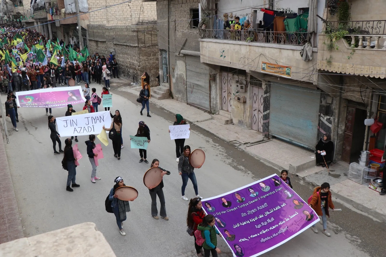​​​​​​​النساء والرجال في شمال وشرق سوريا ينددون بالعنف ضد المرأة