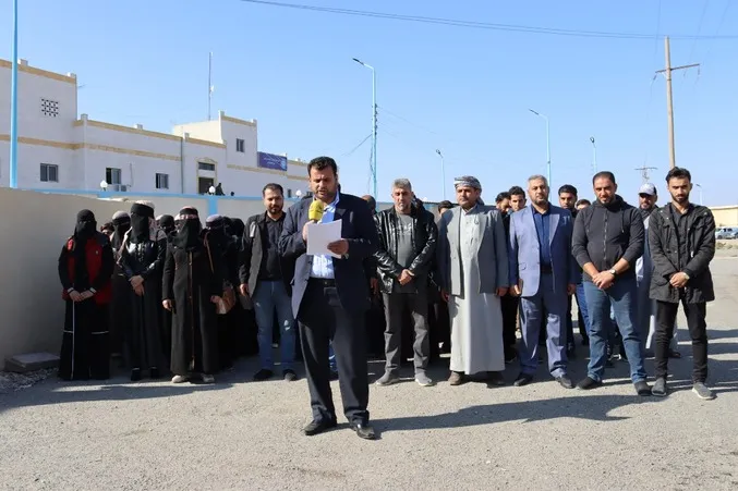 الآلاف في الرقة والطبقة ودير الزور يؤكدون وقوفهم مع قسد ضد الاحتلال