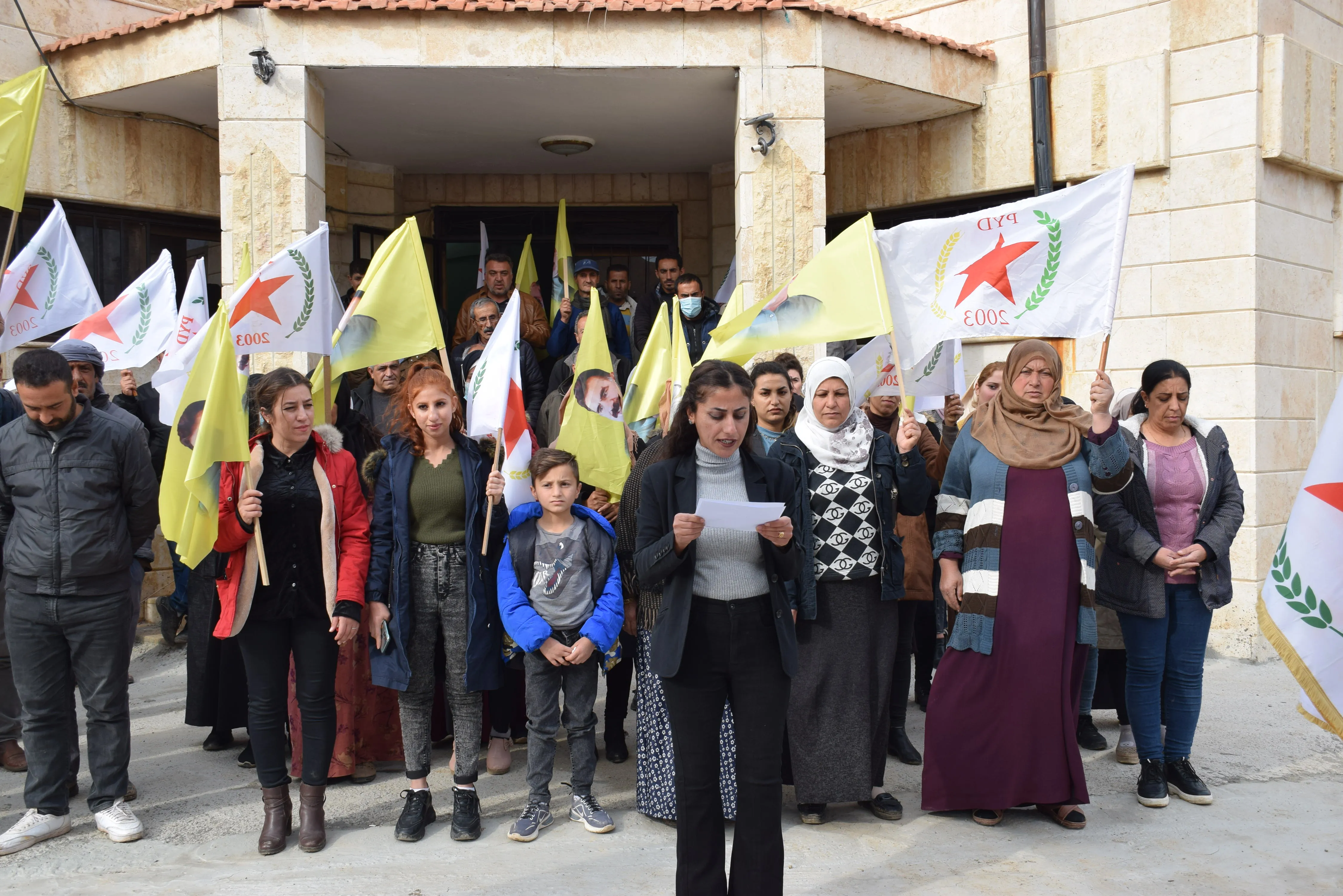 عبر بيانات.. أعضاءPYD   يستذكرون الشهيدة شيلان ورفاقها في الذكرى الـ 18 لاستشهادهم