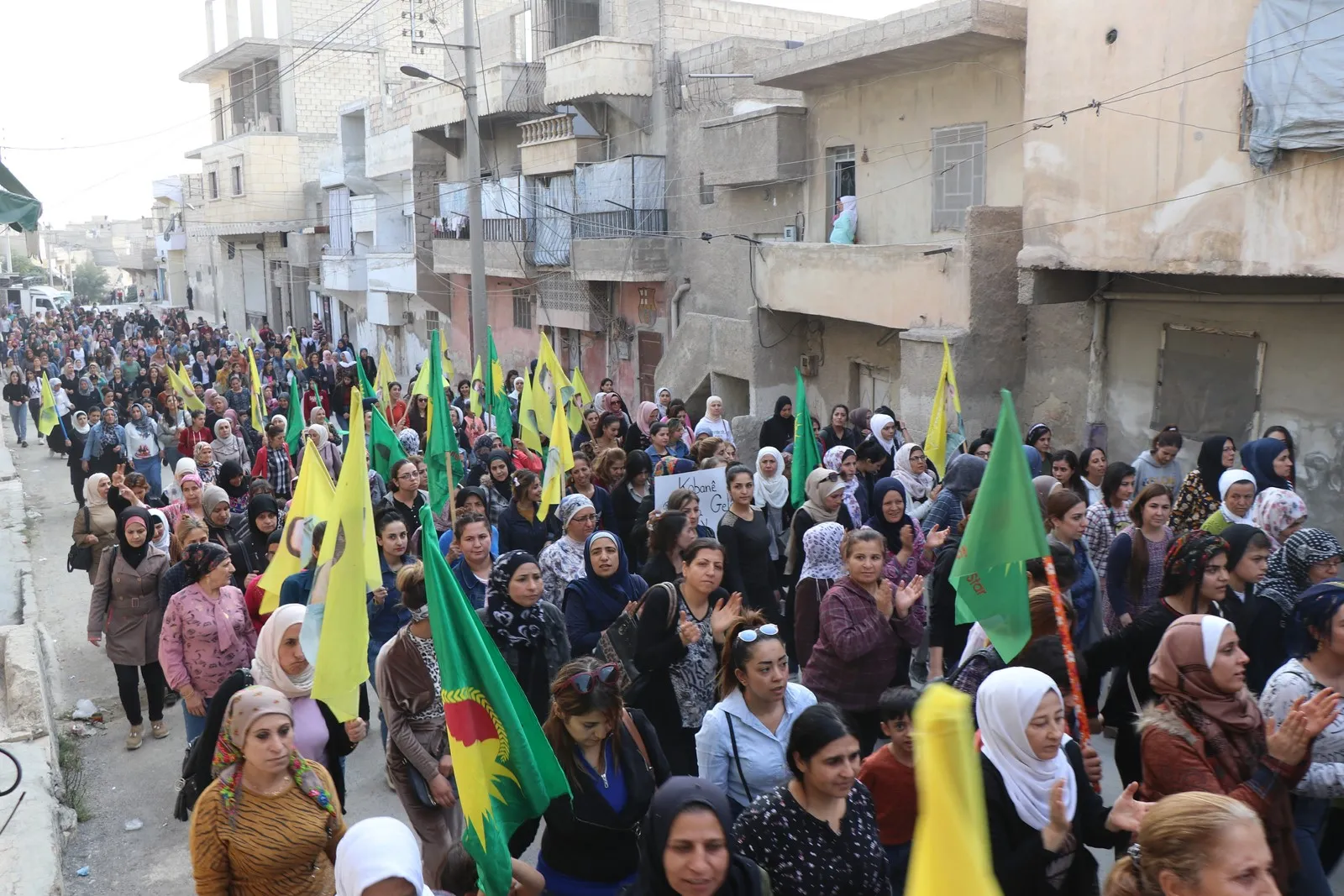 مسيرة في حلب تأكيداً على التضامن مع كوباني