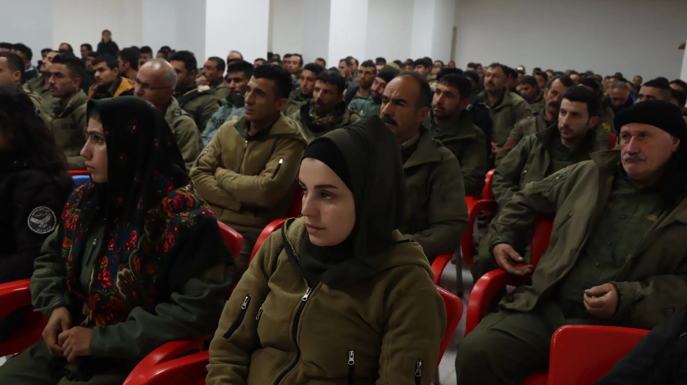 ​​​​​​​خلال محاضرات أهالي مقاطعة قامشلو يؤكدون على النضال تحت شعار " Jin,Jiyan, Azadî"