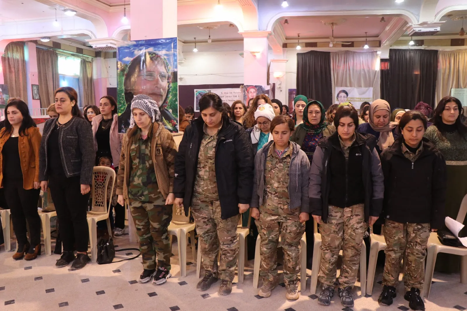 ​​​​​​​اختتام الكونفرانس الأول لمركز أبحاث جنولوجيا بجملة مقترحات