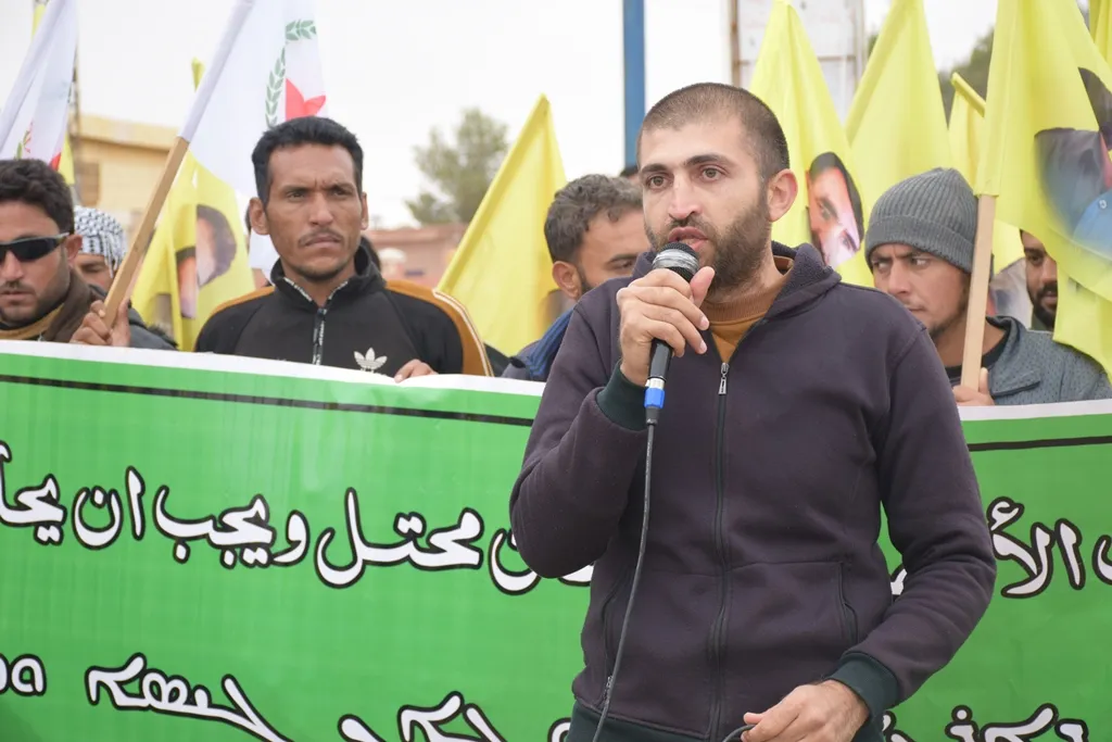 ​​​​​​​خلال مظاهرة فدراسيون جرحى الحرب يؤكد جاهزيته للتصدي لهجمات الاحتلال التركي