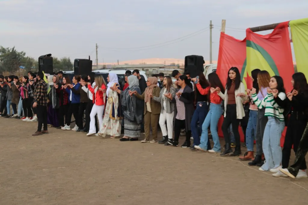 الشبيبة في ديرك تحتفل بقدوم ذكرى تأسيس حزب العمال الكردستاني