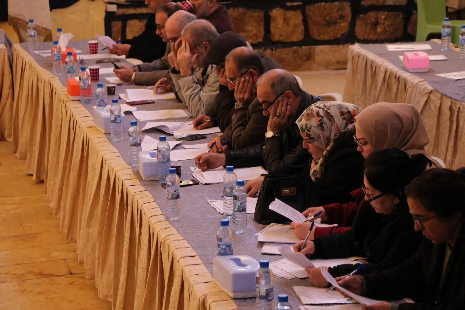 حلب ...ندوة حوارية للتباحث حول العنف بحق المرأة تاريخياً تحليلياً واقتراح للحلول