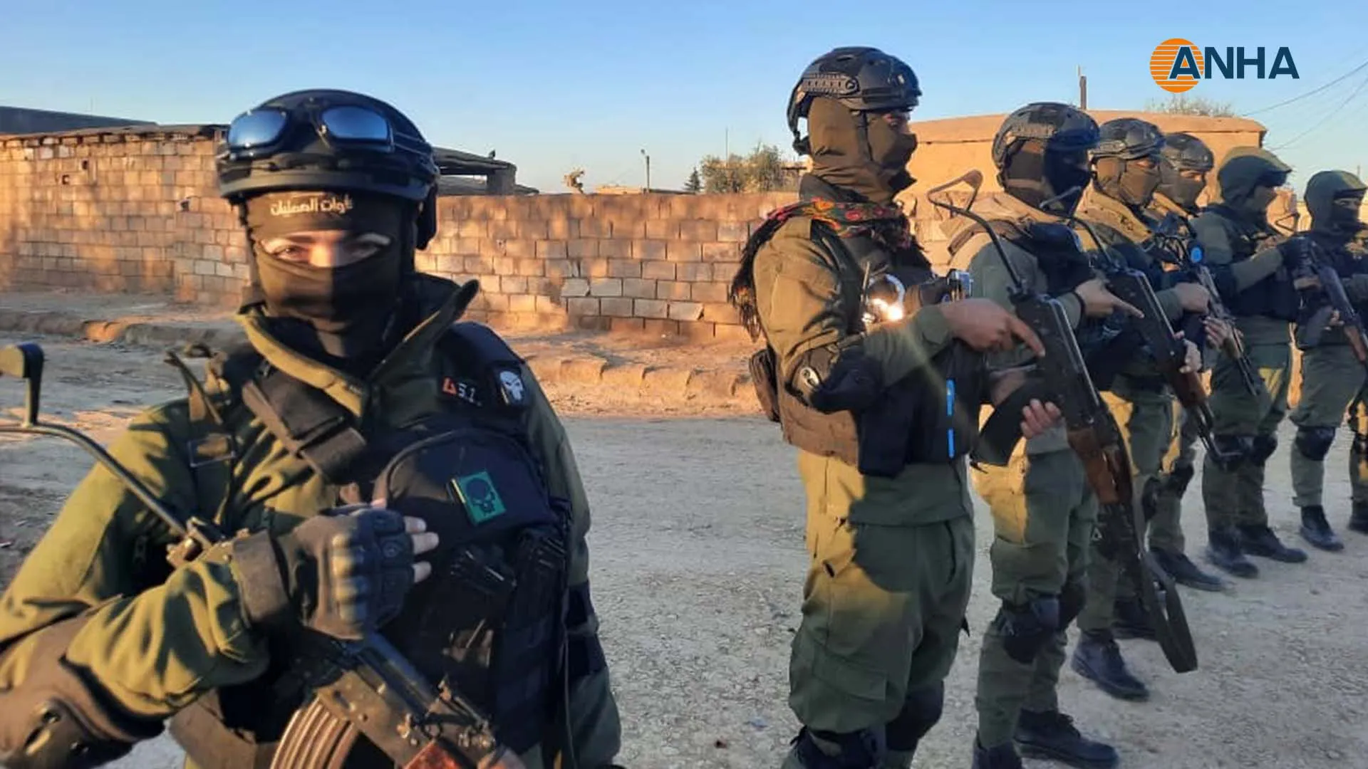 "صاعقة الجزيرة".. القبض على عددٍ من مرتزقة خلايا داعش في ريف تل براك