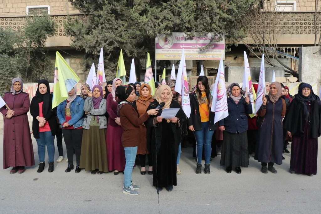 تجمع نساء زنوبيا يؤكد على نهج المقاومة في وجه الهجمات الاحتلالية