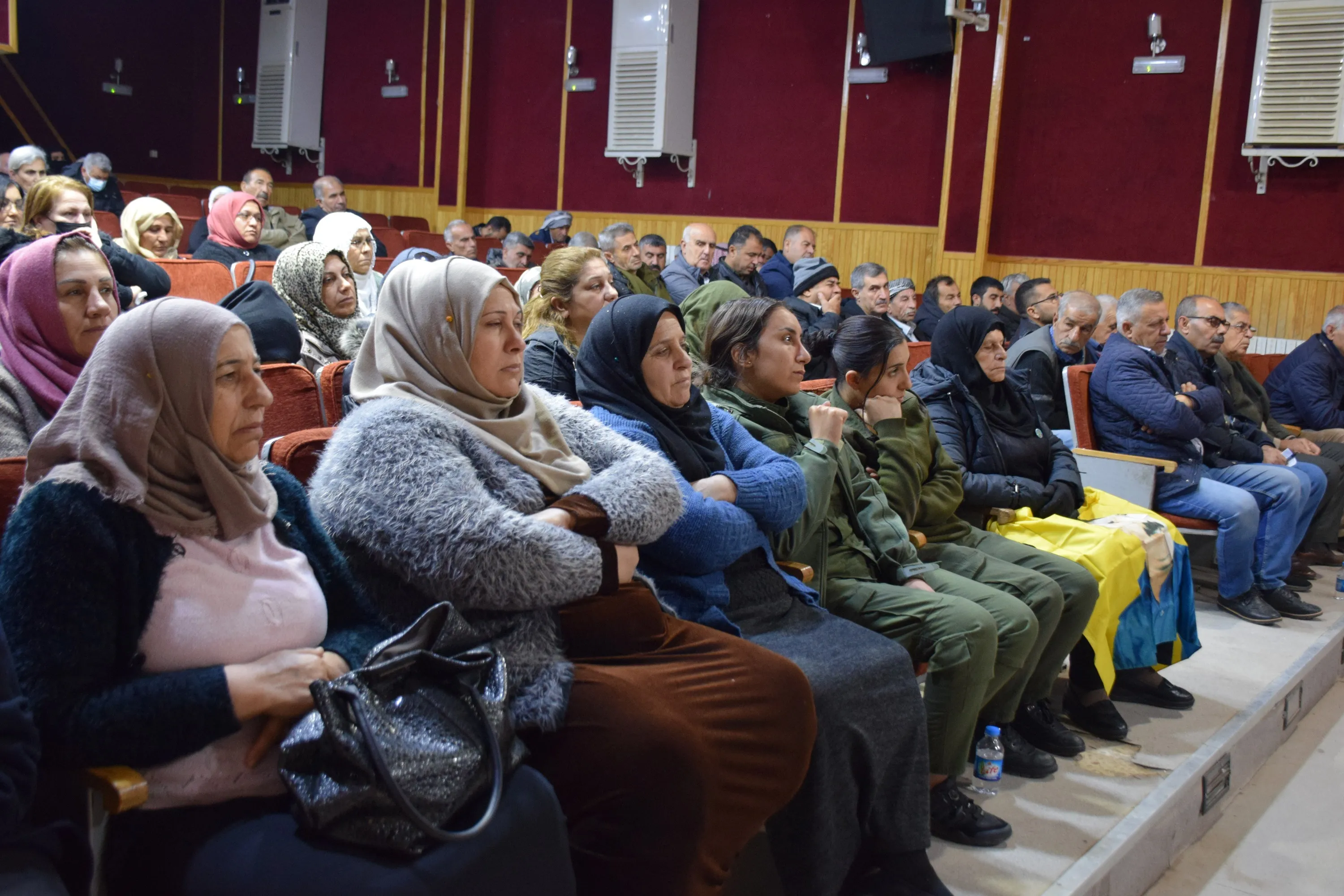 مشاركون في ندوة حوارية: يجب رفع وتيرة النضال حتى تحقيق الحرية الجسدية للقائد