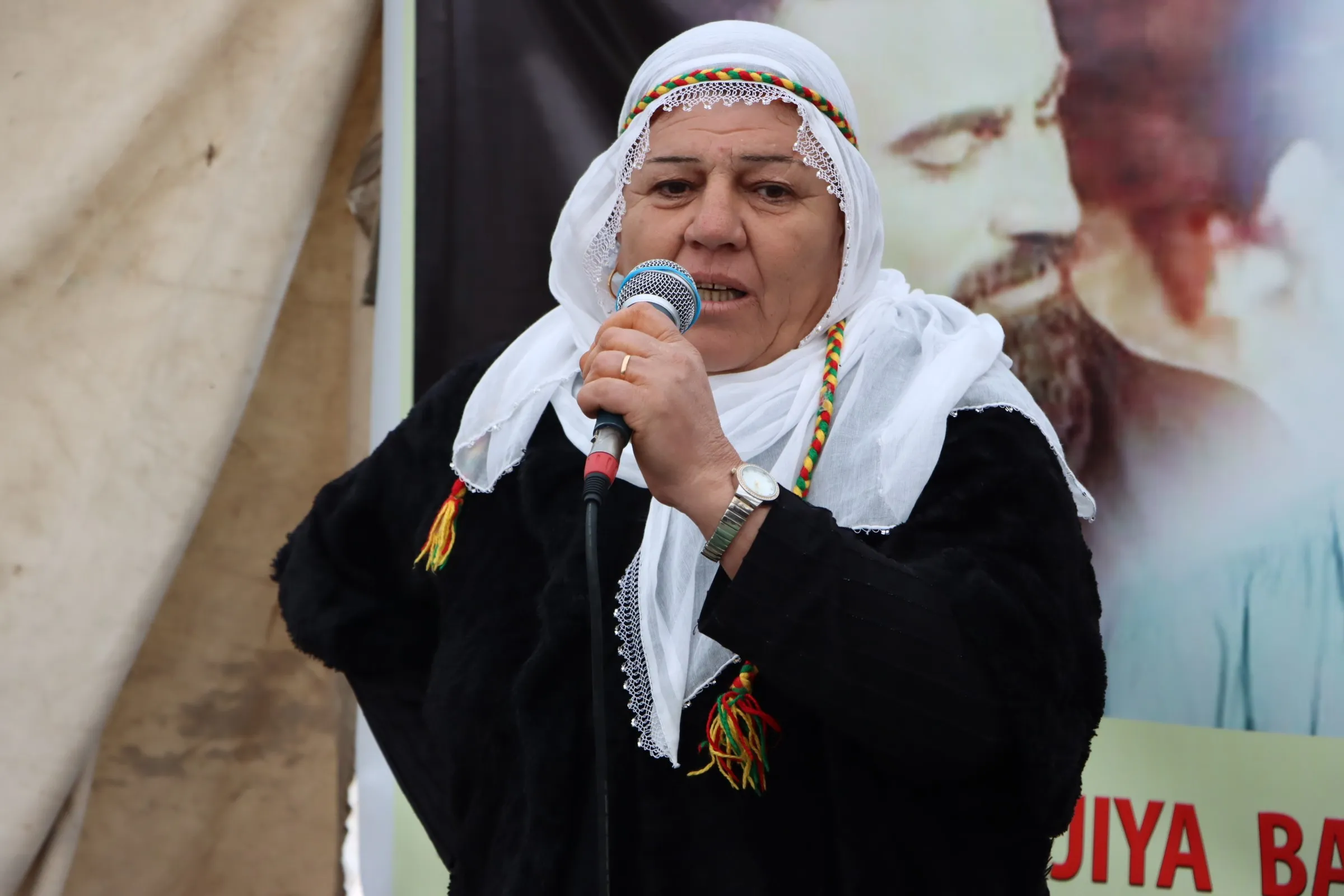 ​​​​​​​خيم عزاء لشهداء مجزرة باريس الثانية في مقاطعة قامشلو