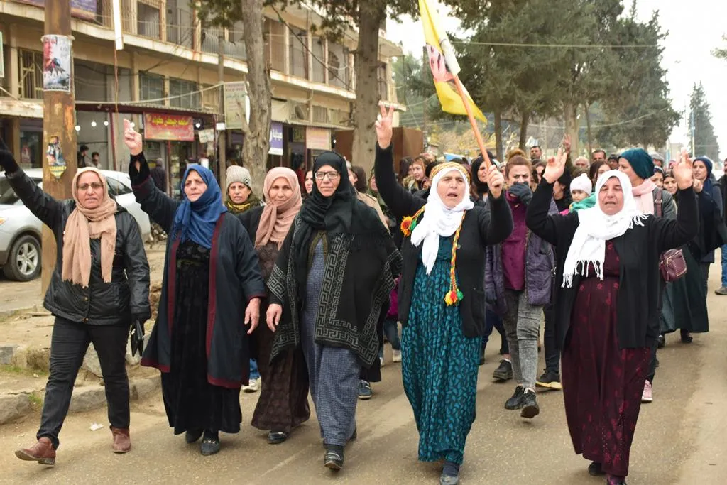 ​​​​​​​خيم عزاء لشهداء مجزرة باريس الثانية في مقاطعة قامشلو