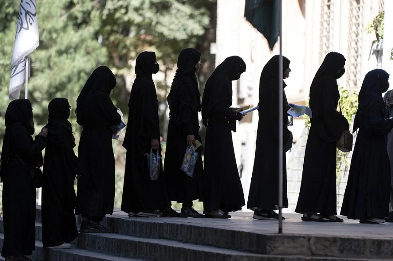مجلس المرأة في جامعات شمال وشرق سوريا يتضامن مع النساء الأفغانيات