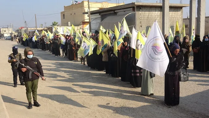أهالي الرقة ودير الزور يطالبون بالحرية الجسدية للقائد عبد الله أوجلان