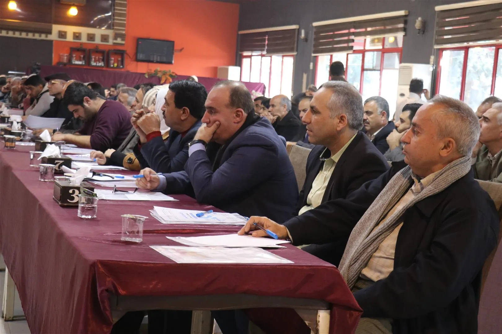 مداخلات قيمة خلال المحور الثاني من الندوة الحقوقية التشاورية