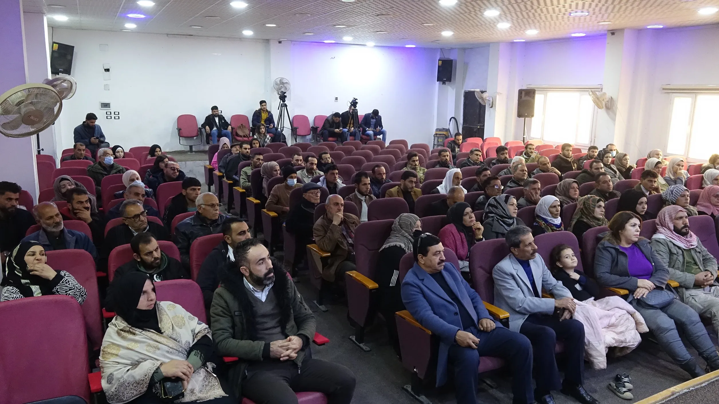 ندوة حوارية لحزب الاتحاد الديمقراطي PYD في الرقة