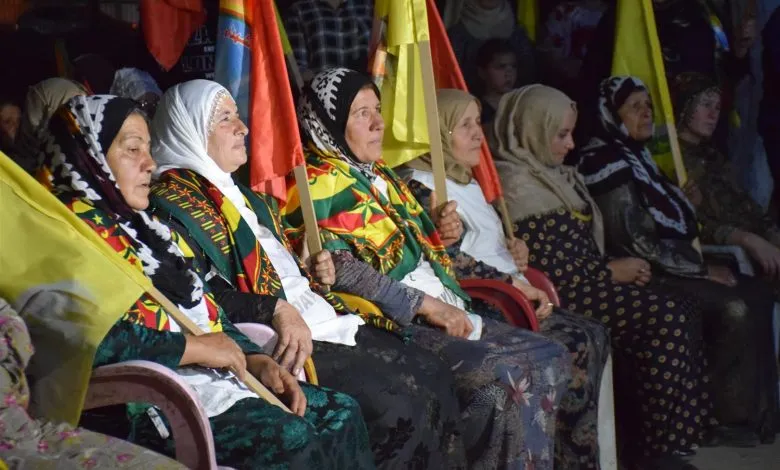 نساء عرب وكرد: الحل في إمرالي ولدينا القوة الكافية لردع تركيا