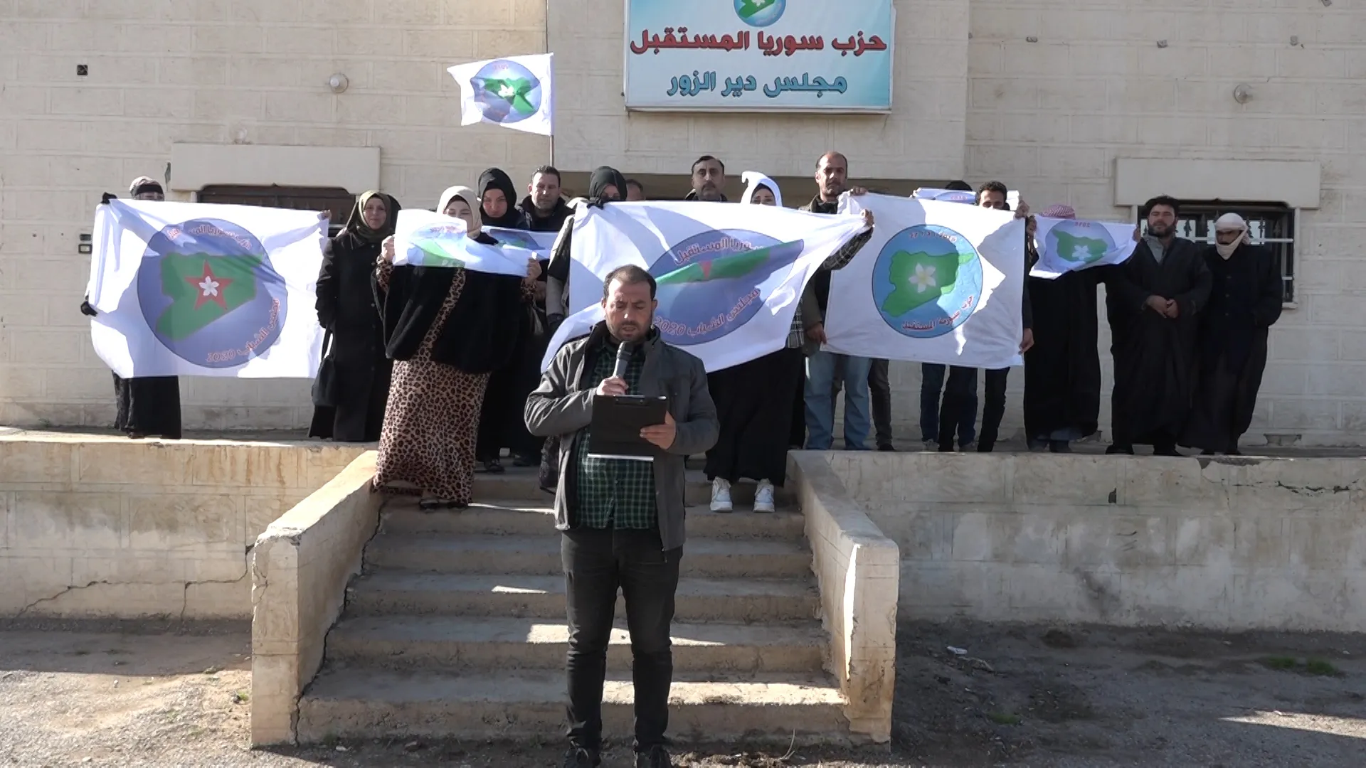 ​​​​​​​شبيبة دير الزور يرفضون التقارب بين دولة الاحتلال التركي وحكومة دمشق