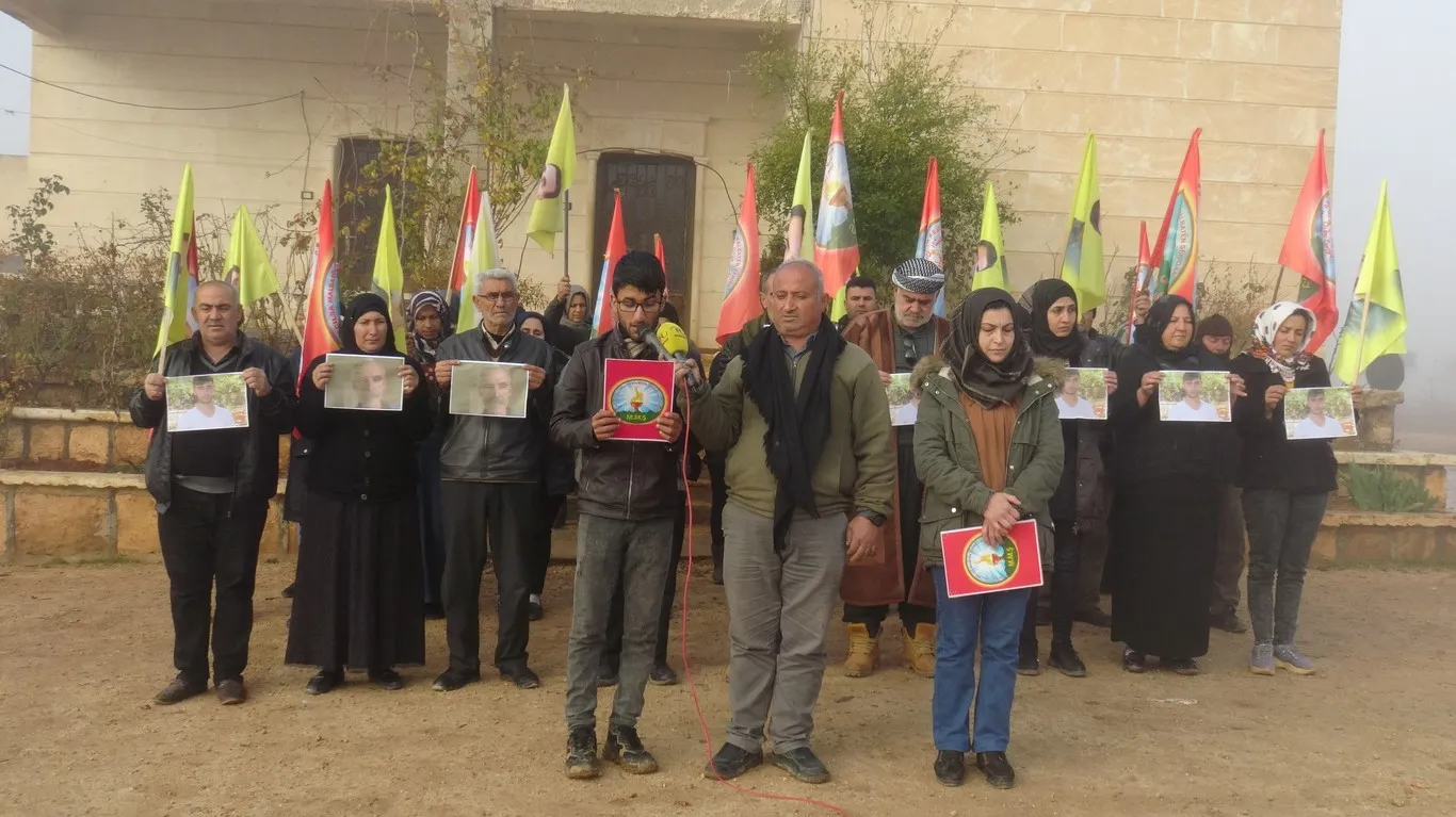 ​​​​​​​عوائل الشهداء في إقليم عفرين تطالب شعوب الشرق الأوسط بمساندتها في النضال ضد العزلة