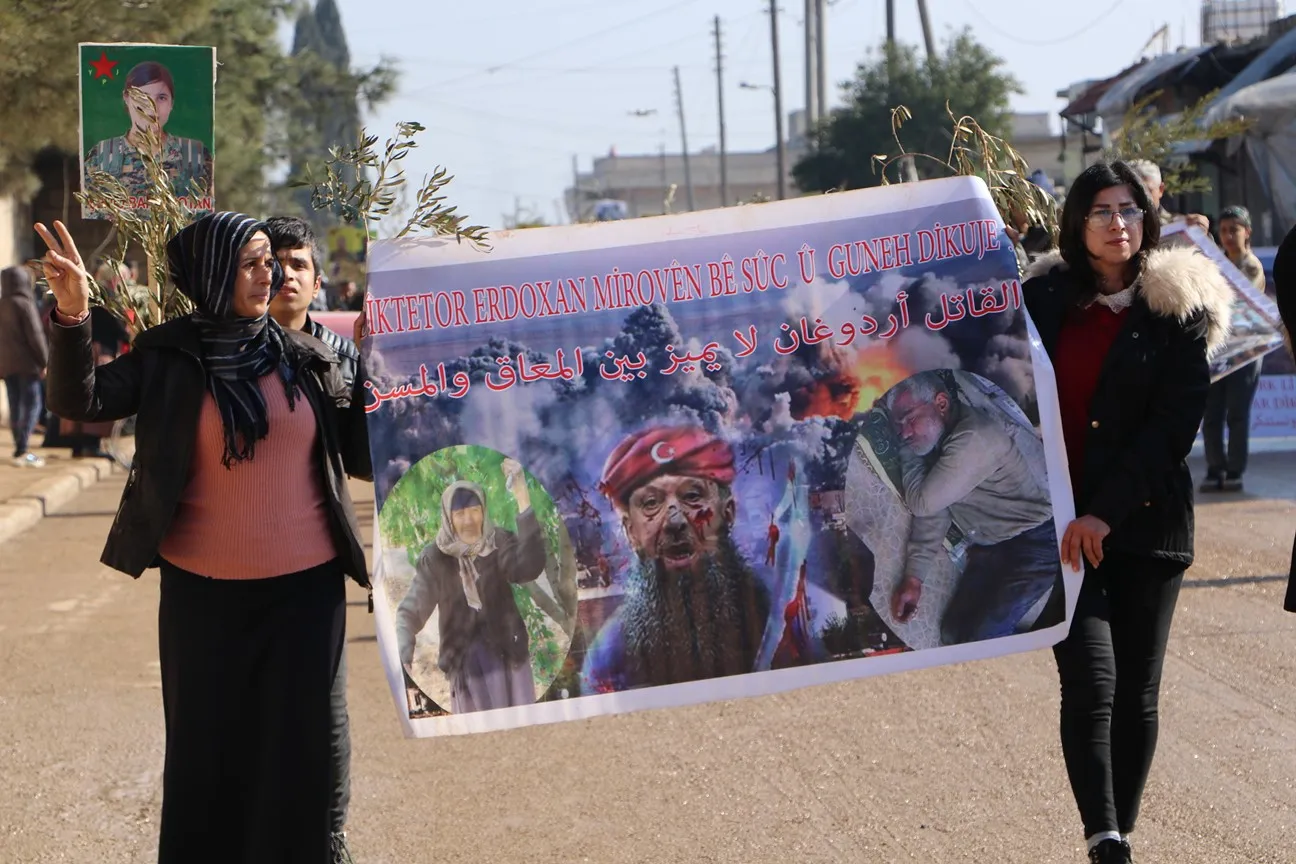 في الذكرى الخامسة لهجوم الاحتلال التركي على عفرين.. الأهالي يجددون عهد المقاومة وتحرير مدينتهم