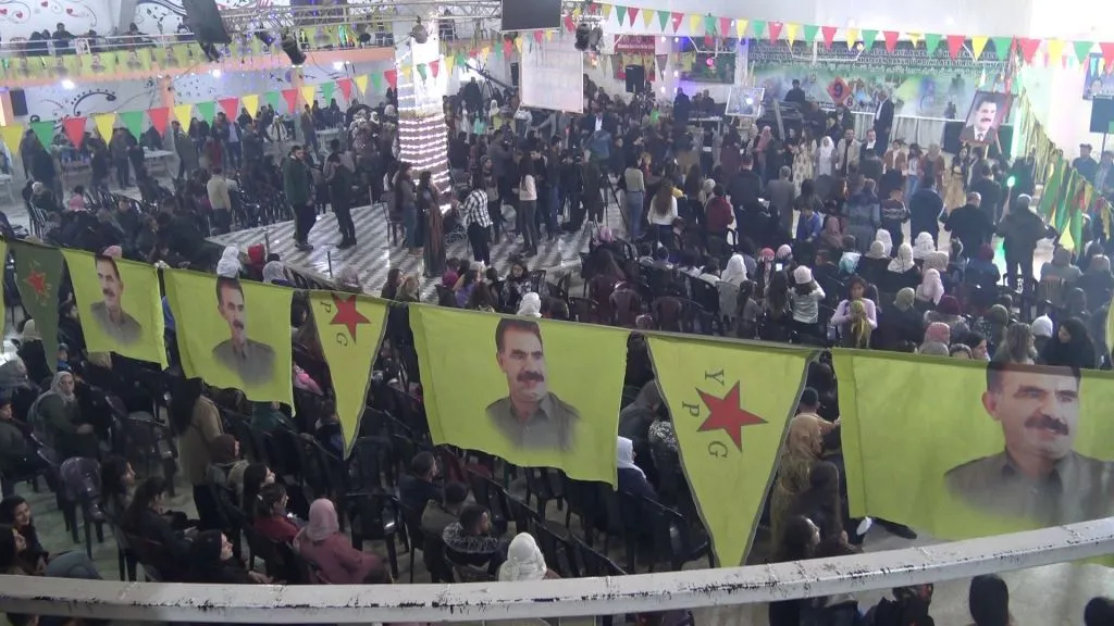 ​​​​​​​أهالي إقليم الفرات يحيون الذكرى السنوية الثامنة لانتصار كوباني والتاسعة لإعلان الإدارة الذاتية