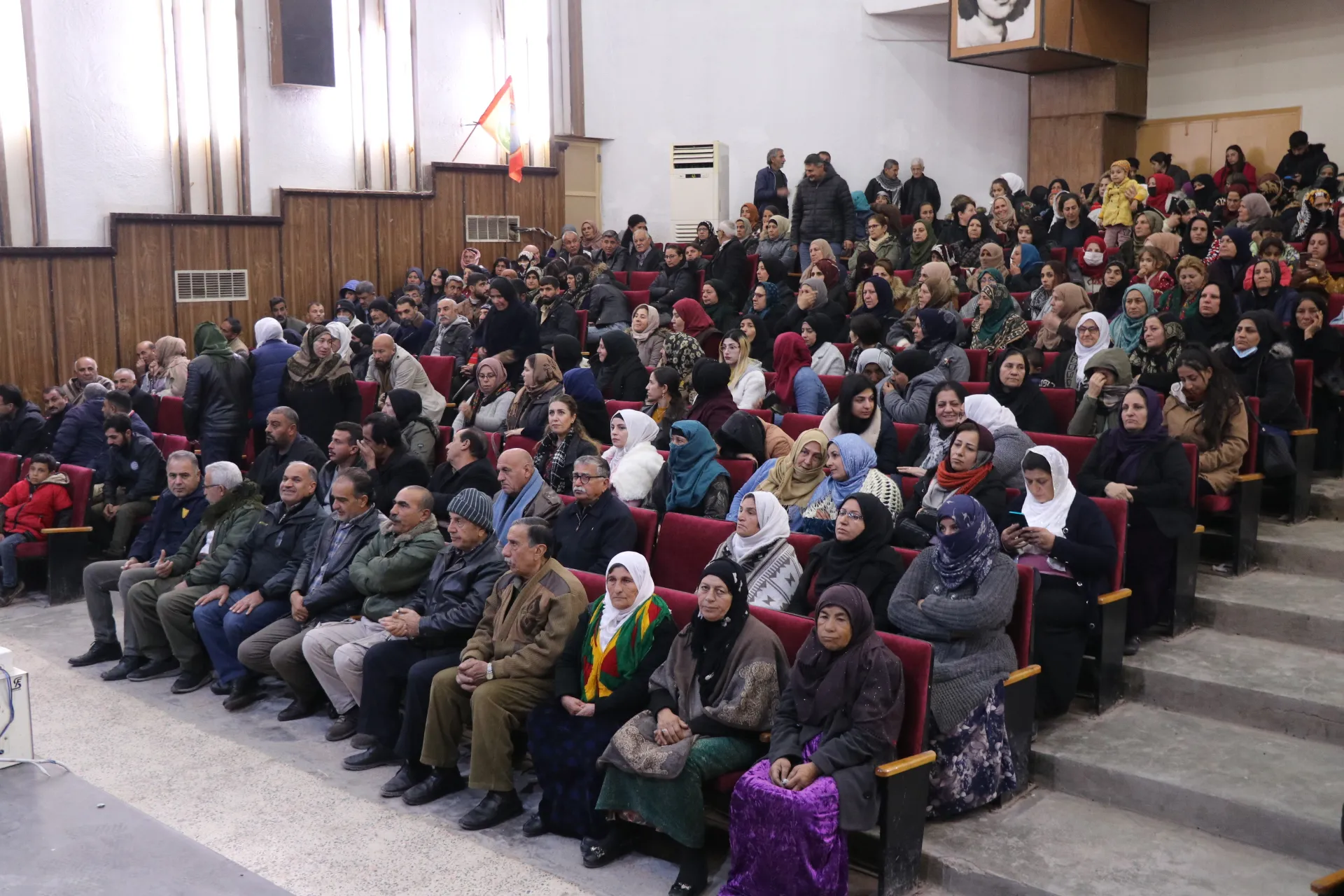 ​​​​​​​استذكار شهداء وشهيدات مجزرتي باريس في دير الزور وقامشلو
