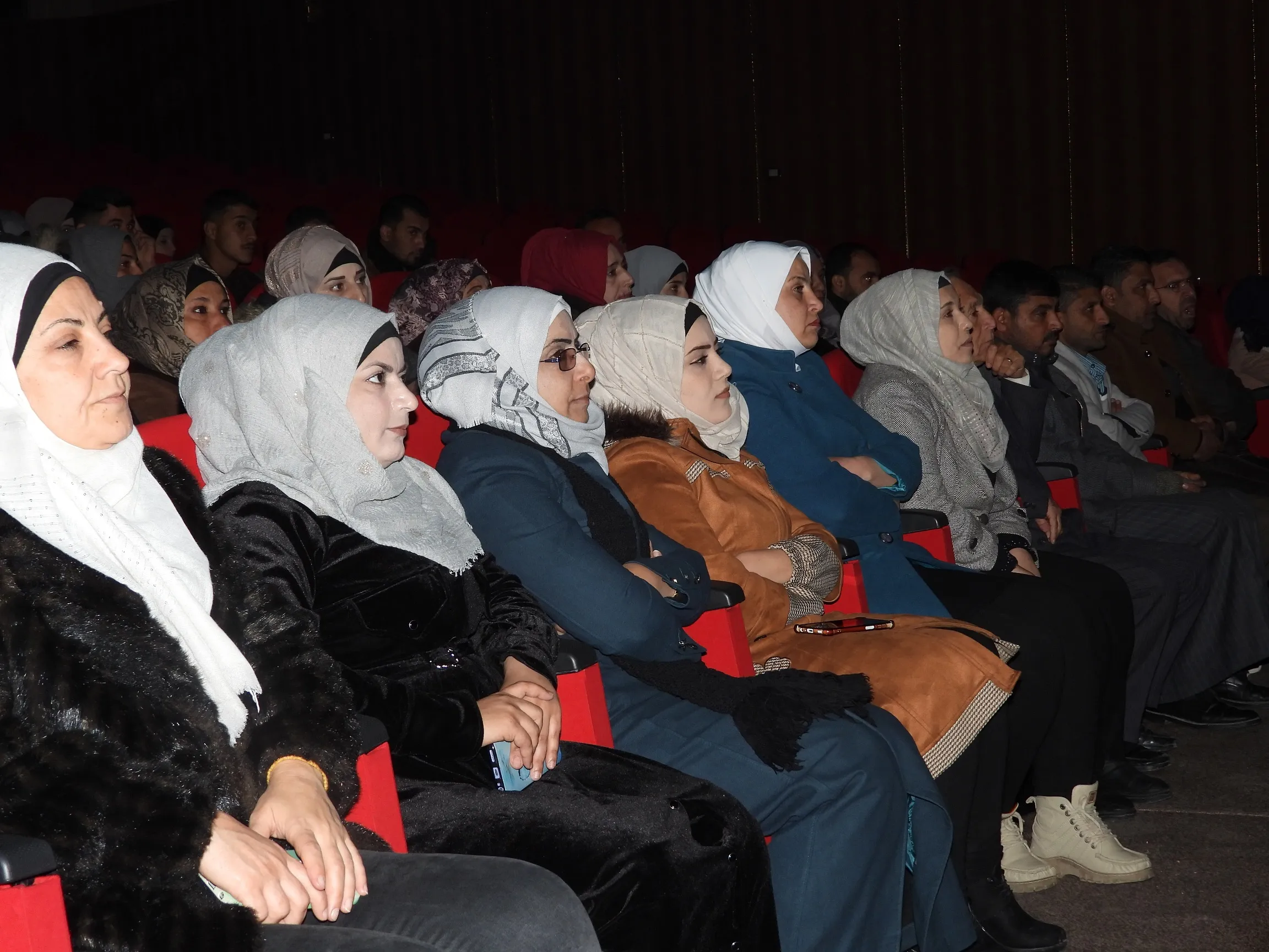في استذكار الشهيدات سارا وروجبين وروناهي: رائدات ثورة المرأة الحرة