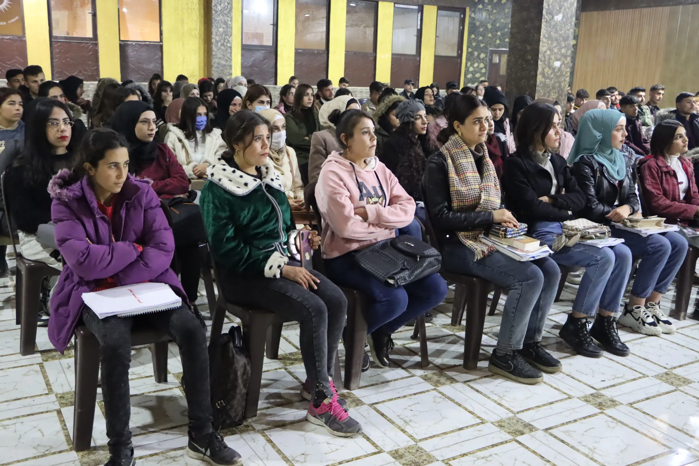 في استذكار الشهيدات سارا وروجبين وروناهي: رائدات ثورة المرأة الحرة
