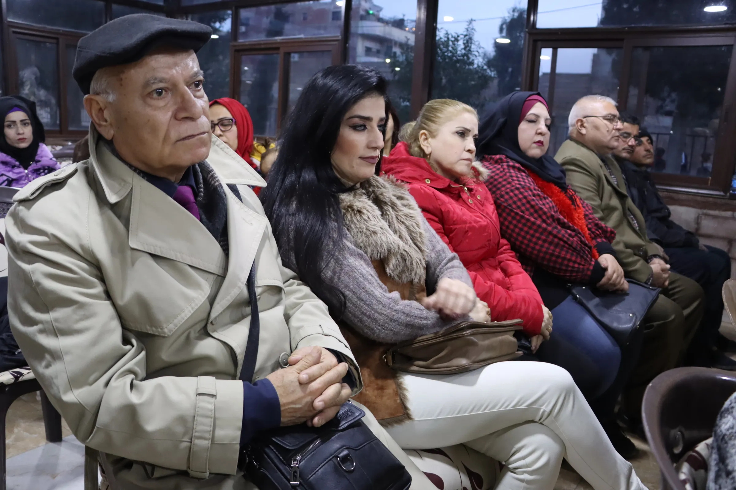تحت عنوان "البيئة والسياسة".. حزب الخضر الديمقراطي ينظم محاضرة في قامشلو