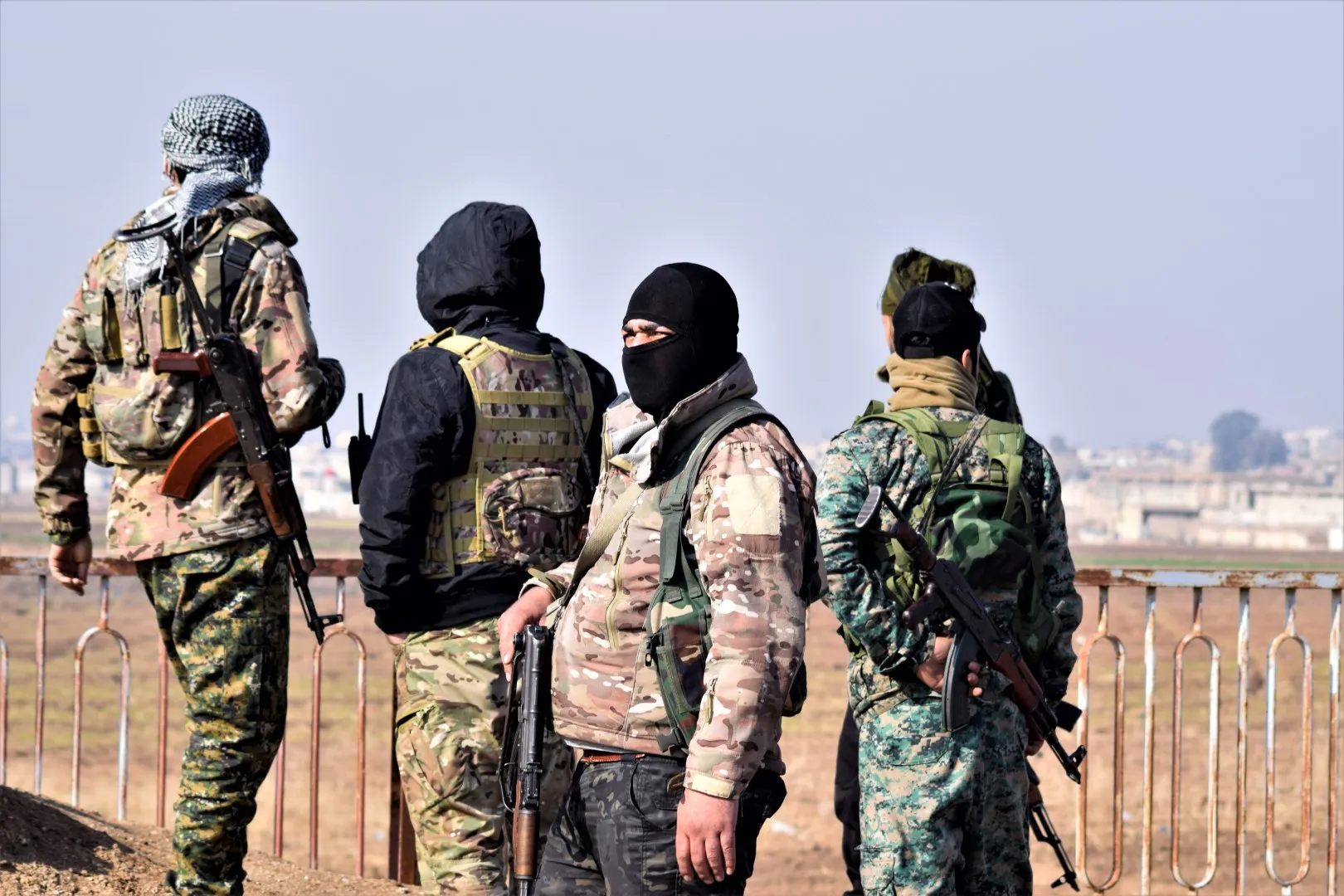 ​​​​​​​​​​​​​​"مطرقة الشعوب" مقاومة مقاتلي الحرية وتضحيات الشهداء التي دمرت مخططات داعش وداعميه