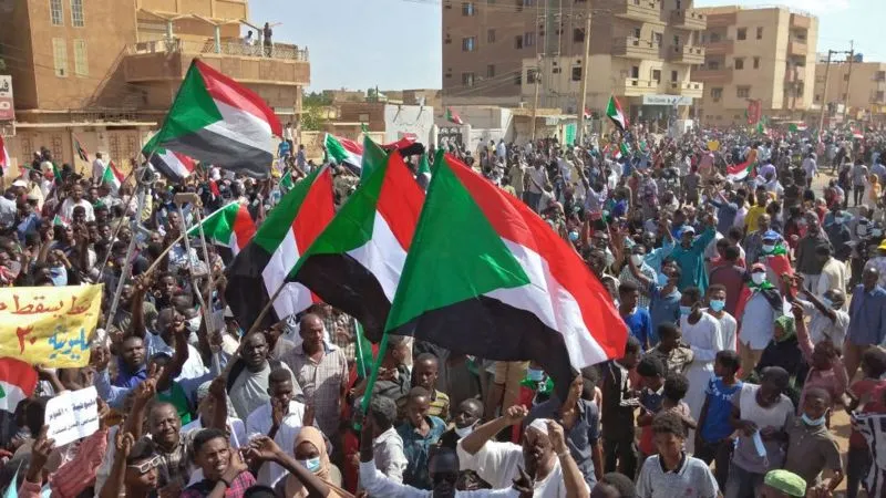 الفرقاء السودانيون يقتربون من توقيع اتفاق سياسي "جامع"