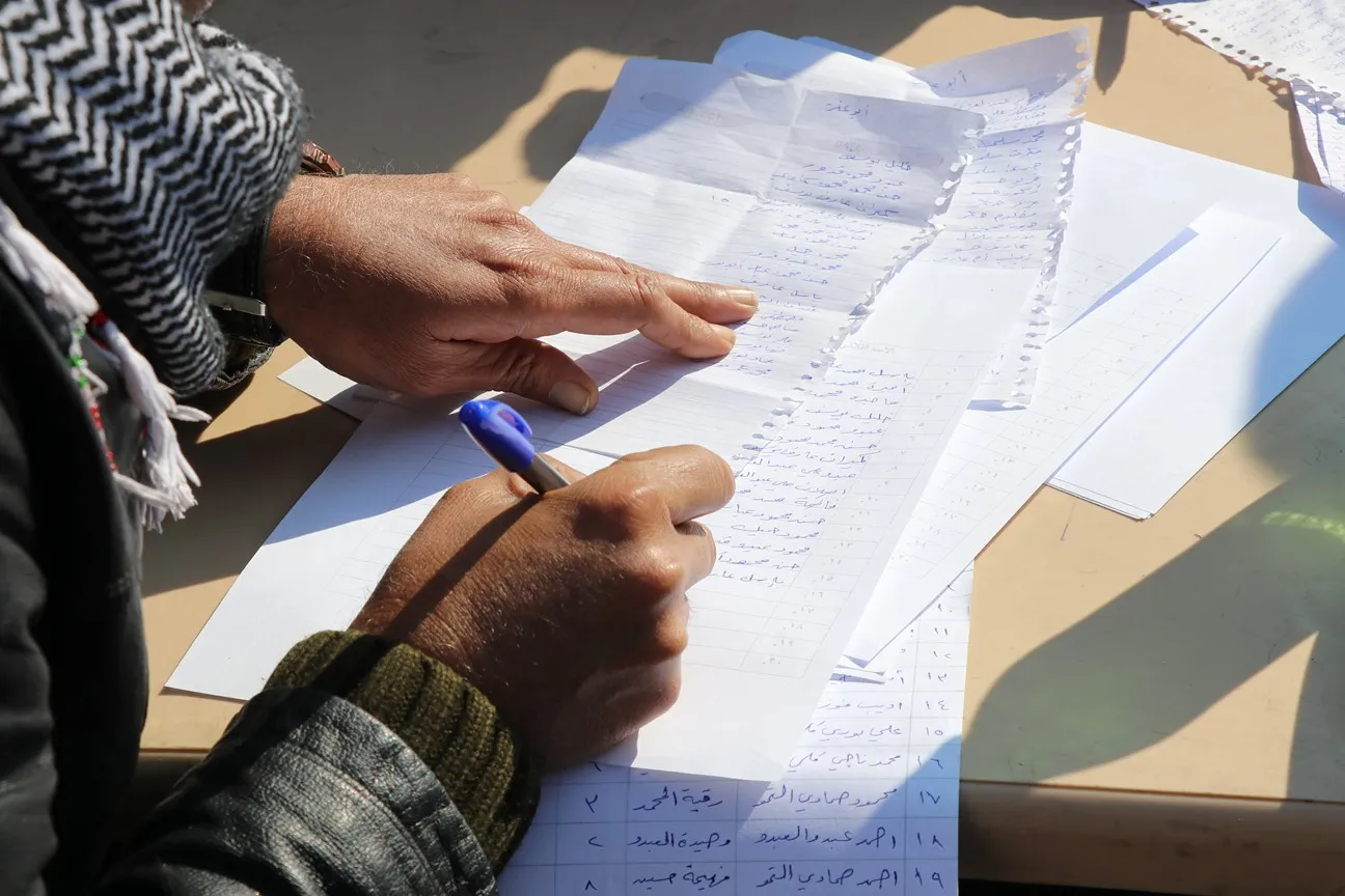 ​​​​​​​بدء توزيع المازوت على مهجري عفرين وسكان مقاطعة الشهباء