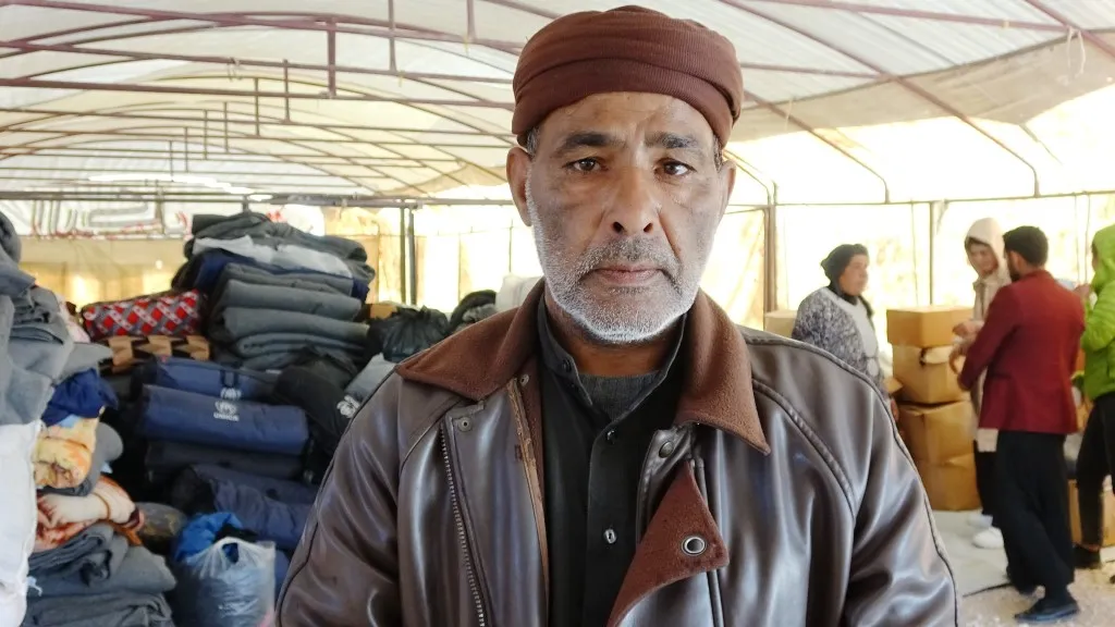 ​​​​​​​مهجرو كري سبي يقدمون المساعدات لمتضرري الزلزال