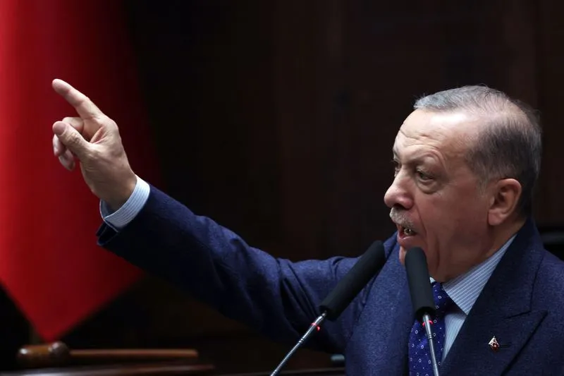 مصدر لبلومبرغ: أردوغان يتجه لعقد الانتخابات الرئاسية في أيار