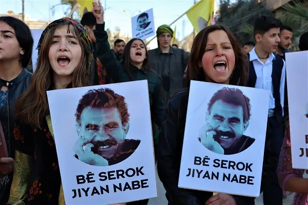 ​​​​​​​تنديداً بالمؤامرة الدولية... أصوات عشرات الآلاف من المتظاهرين تصدح في إقليم الجزيرة – تم التحديث