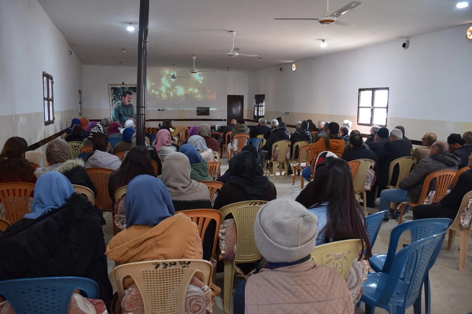 أهالي ​​​​​​​مقاطعة قامشلو يؤكدون على مواصلة النضال ضد المؤامرة المستمرة