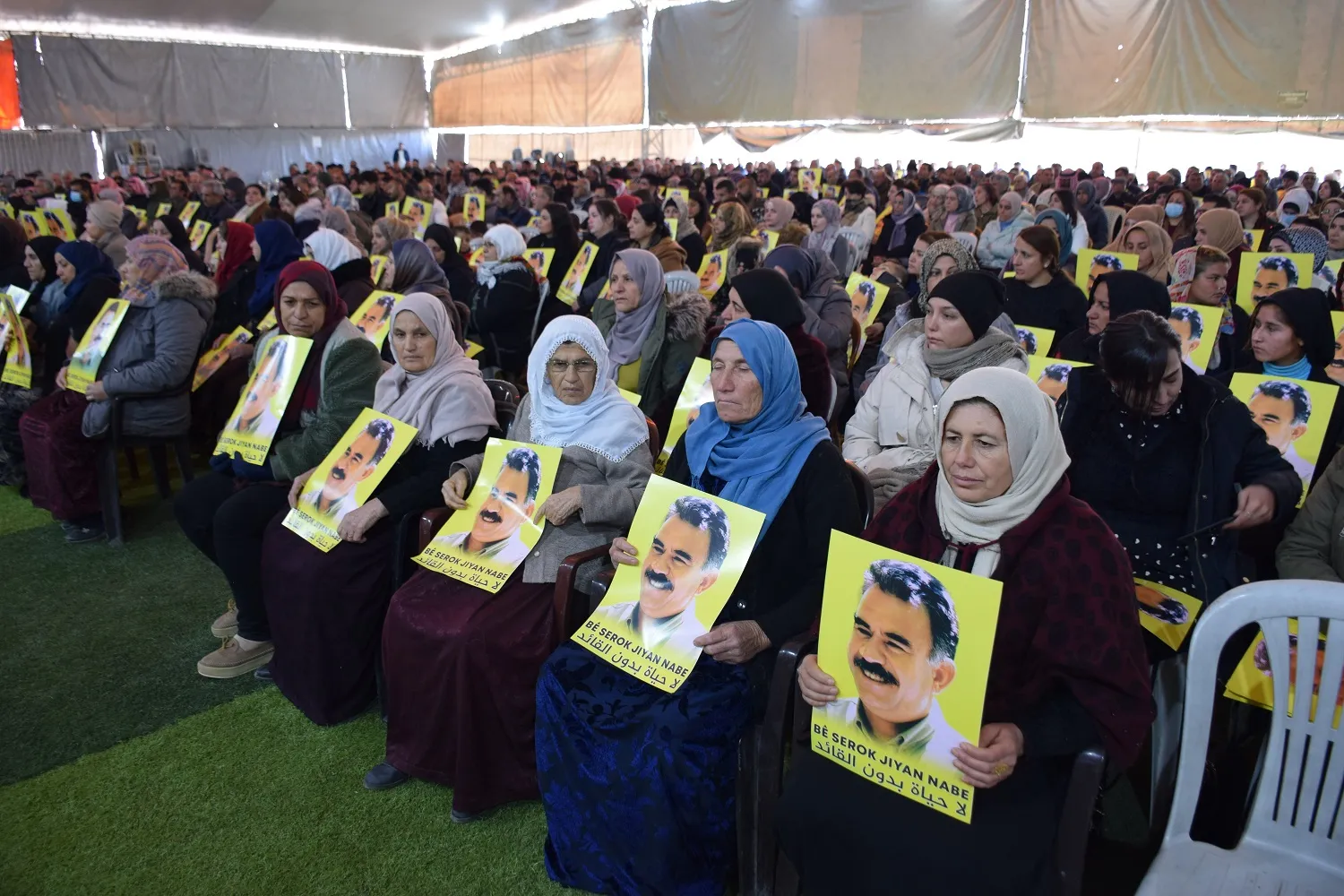 ​​​​​​​خلال اجتماعات.. أهالي مقاطعة قامشلو يؤكدون على النضال حتى تحرير القائد أوجلان