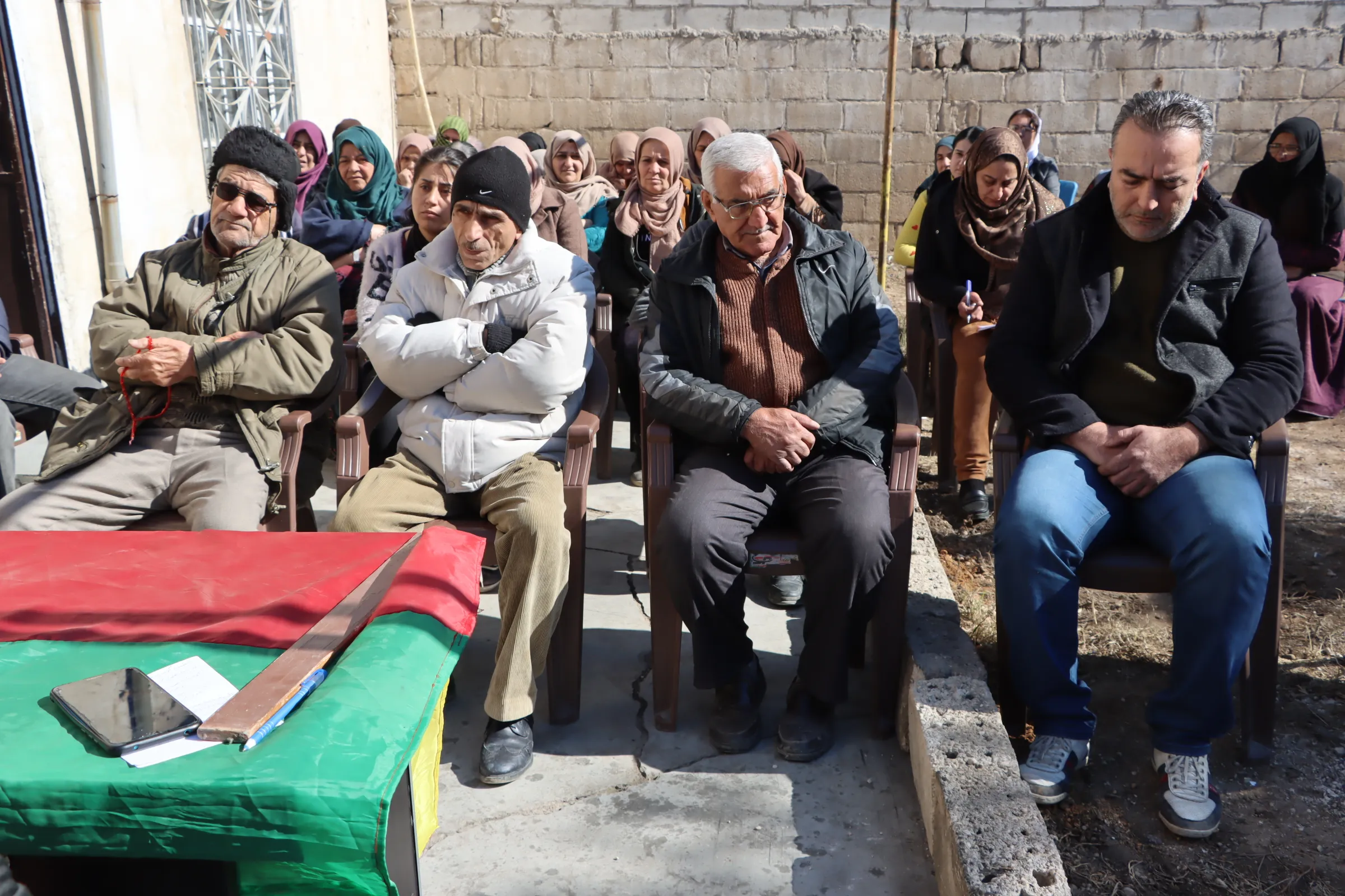 ​​​​​​​خلال اجتماعات.. أهالي مقاطعة قامشلو يؤكدون على النضال حتى تحرير القائد أوجلان