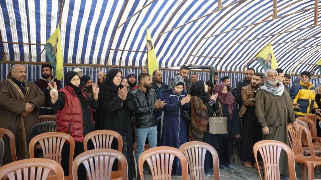 فعالية إضراب عن الطعام في الرقة تنديداً بالمؤامرة الدولية