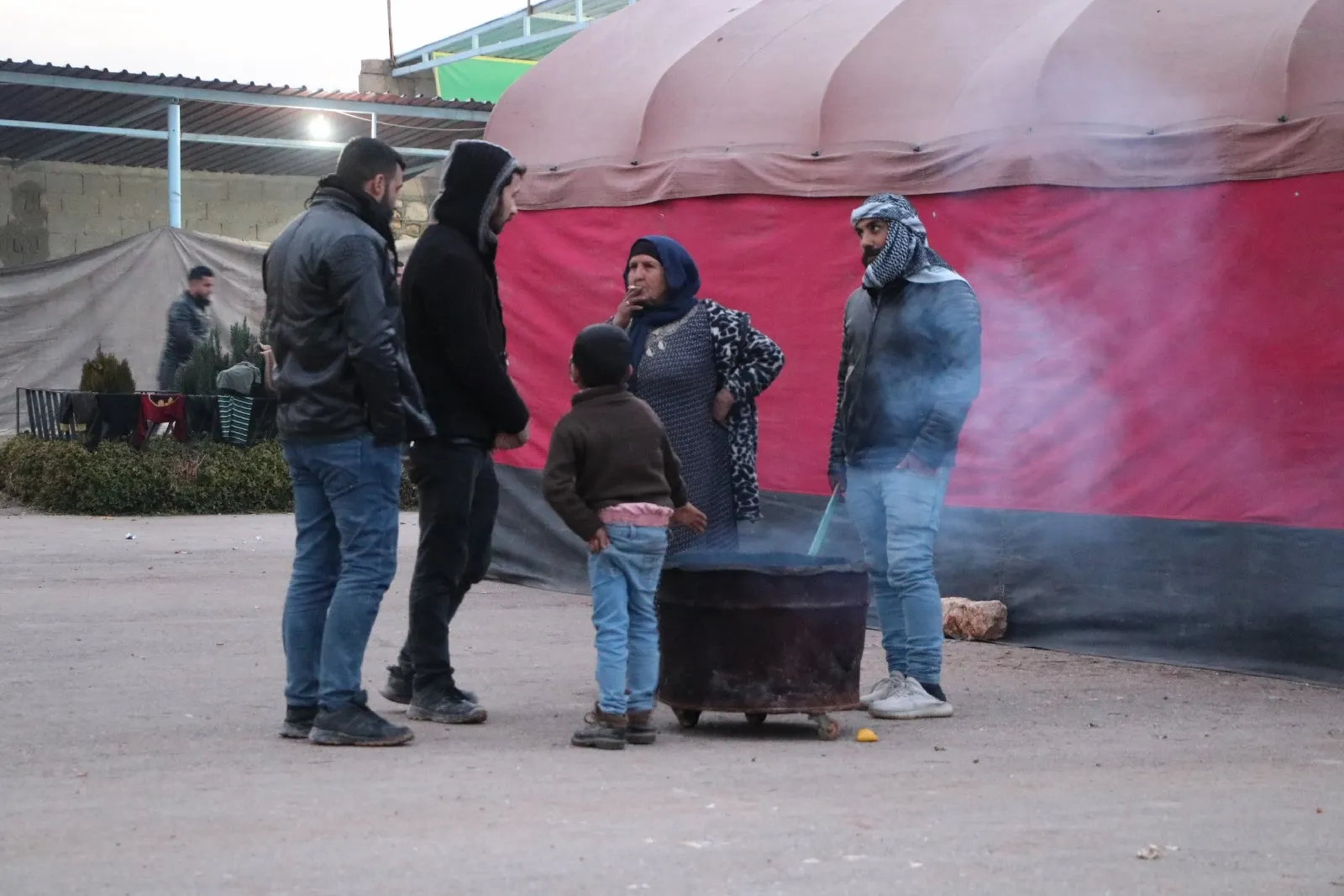 ANHA ترصد أوضاع المتضررين الذين لجؤوا إلى الخيم في حيي الشيخ مقصود والأشرفية ليلاً
