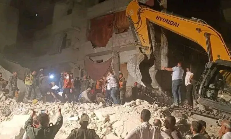 ضحايا في انهيار مبنى بحي الفردوس في حلب