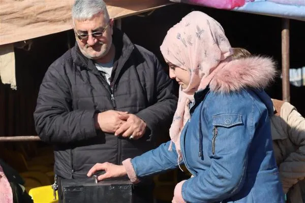 الكومينات دخلت جميع المنازل لجمع المساعدات من أجل المتضررين من الزلزال