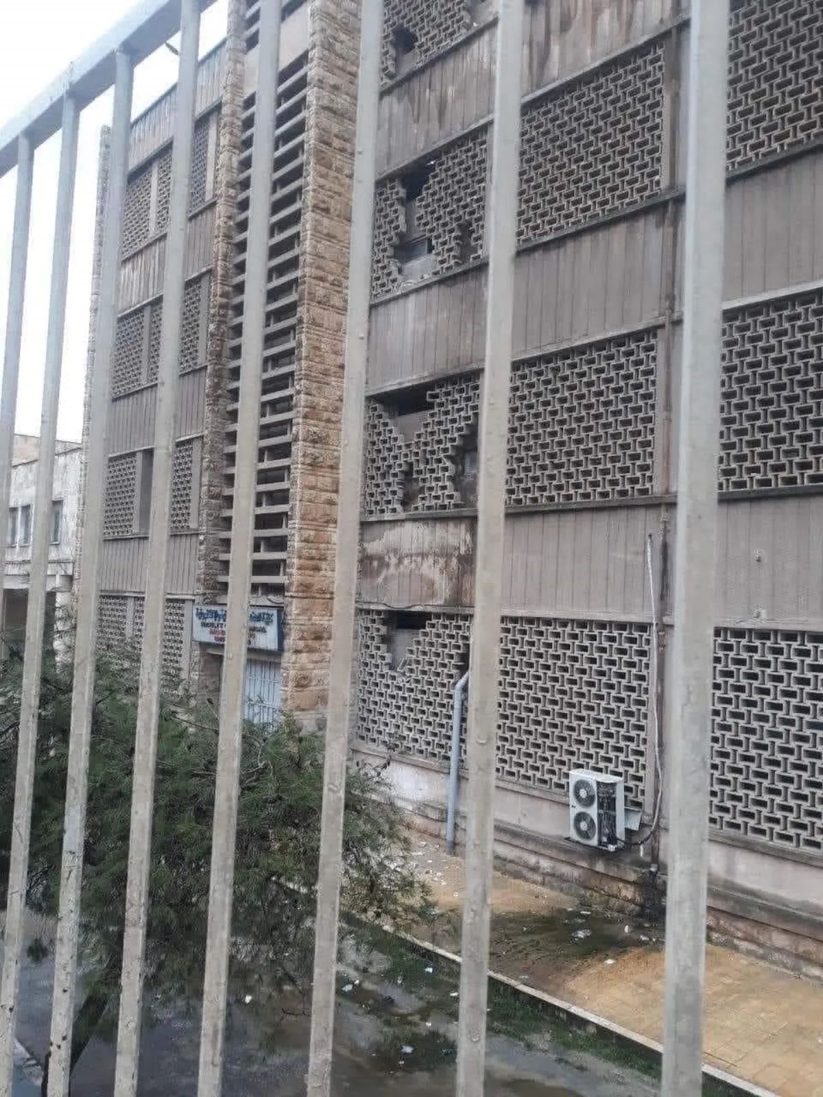 حياة طلبة جامعة حلب في خطر