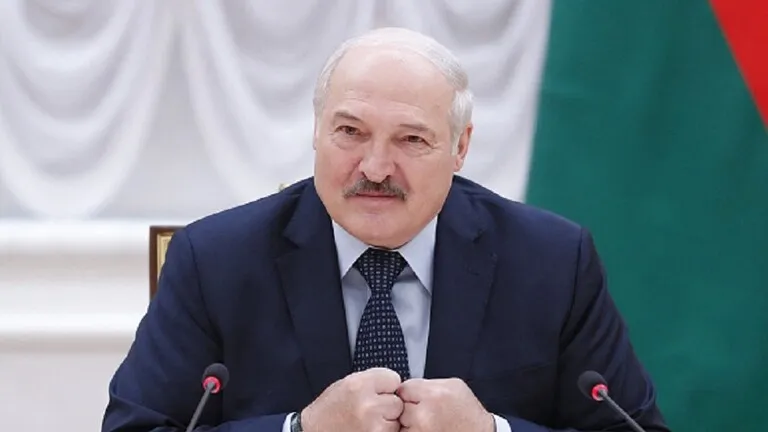 رئيس بيلاروسيا يقترح إعلان وقف إطلاق نار بأوكرانيا