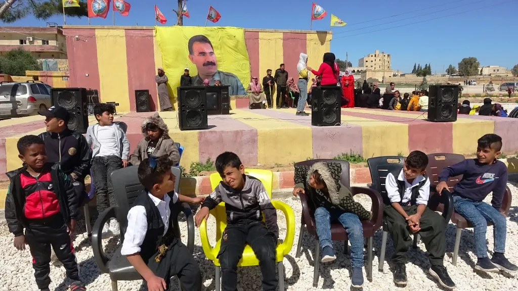 ​​​​​​​تكريم أبناء الشهداء احتفاءً بميلاد القائد عبد الله أوجلان