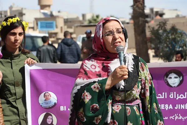 خلال مسيرات 8 آذار... أصوات النساء تصدح بشعار "Jin Jiyan Azadî"