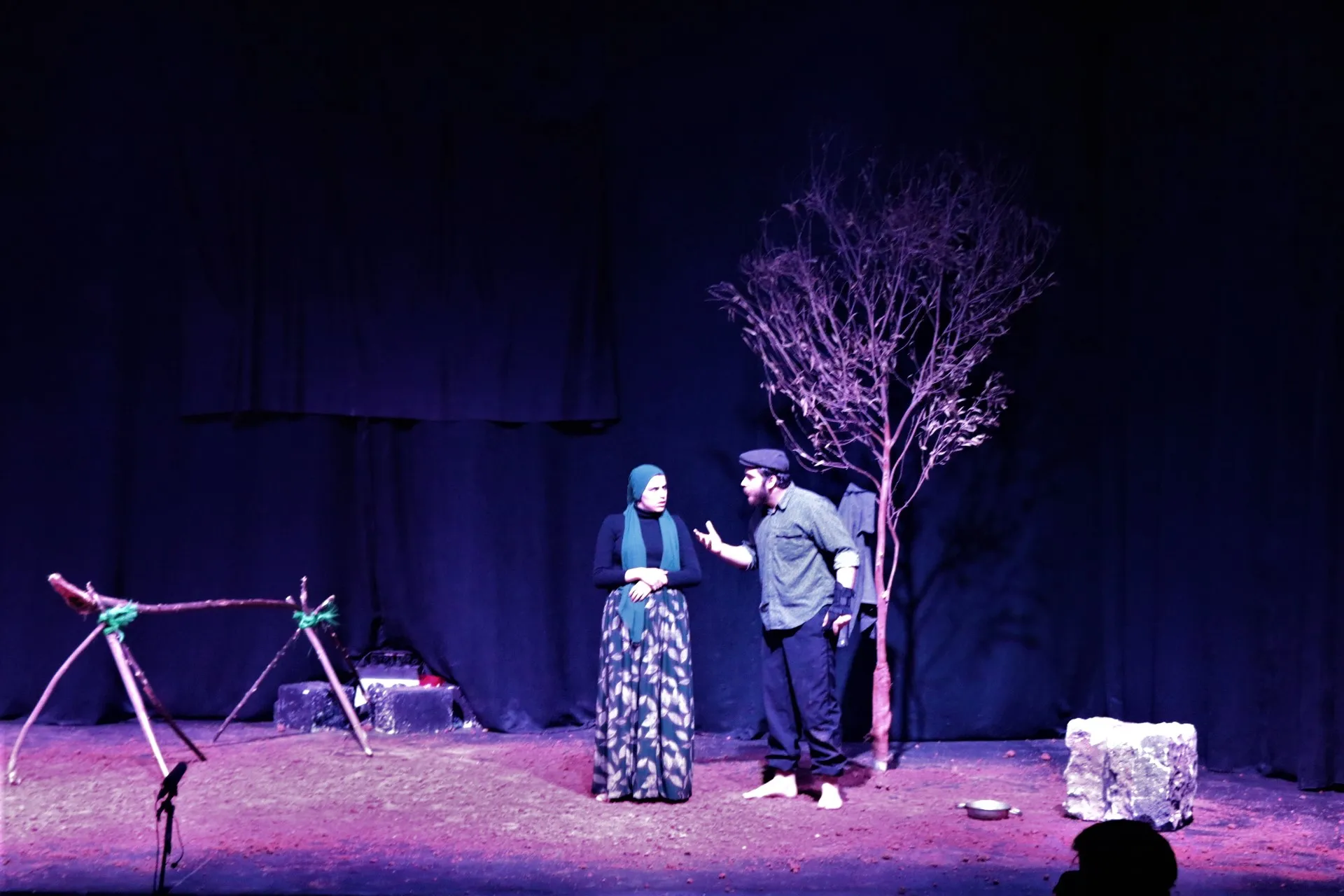 ​​​​​​​مهرجان الشهيد يكتا هركول يرفع الستار بمسرحية "الحجر"