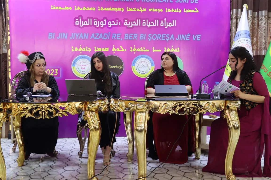 ​​​​​​​انتهاء الجلسة الأولى من منتدى المرأة ودورها في الإدارات المحلية