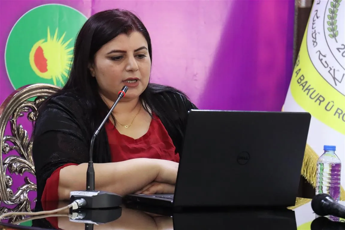 ​​​​​​​انتهاء الجلسة الأولى من منتدى المرأة ودورها في الإدارات المحلية