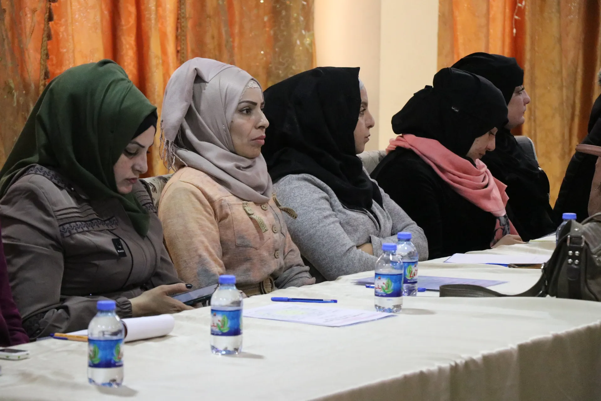 ​​​​​​​ندوة حوارية تناقش نضال المرأة ضد الذهنية السلطوية