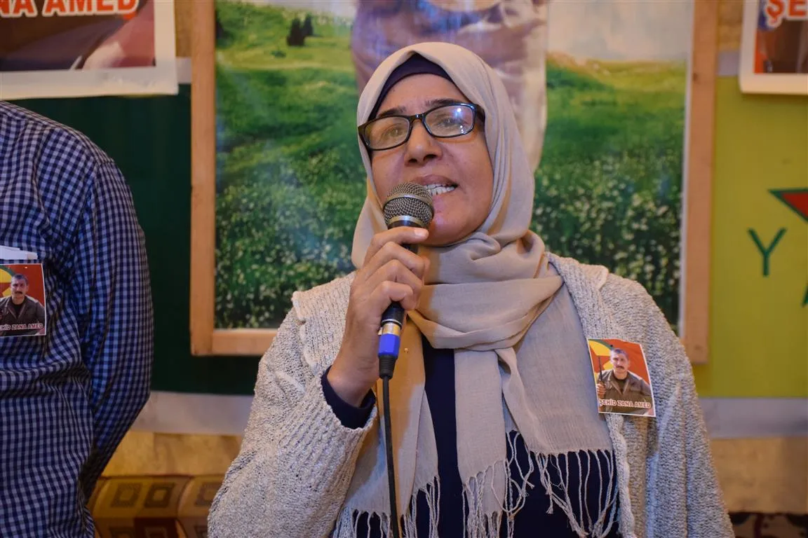 مراسم غيابية للشهيد زانا آمد في الحسكة