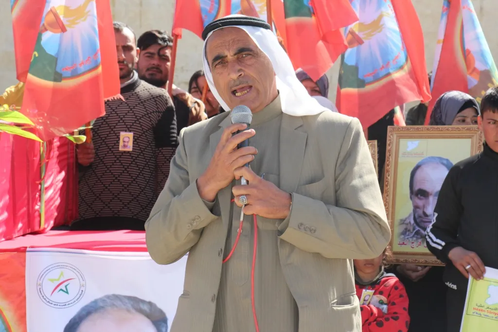 ​​​​​​​أهالي منبج يشيّعون جثمان الشهيد حوران فرج العبد إلى مثواه الأخير